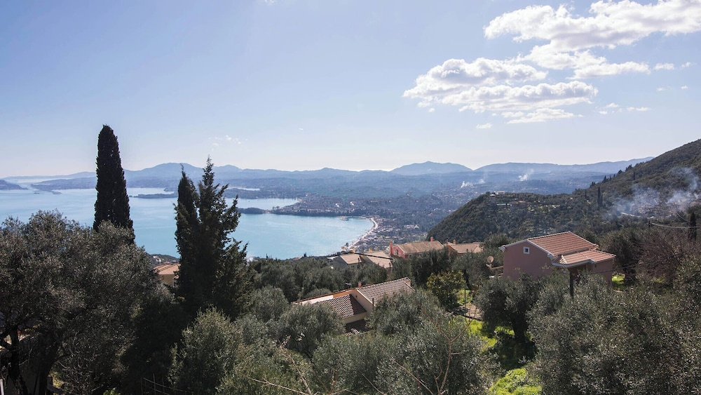 Villa Filothea by Corfuescapes