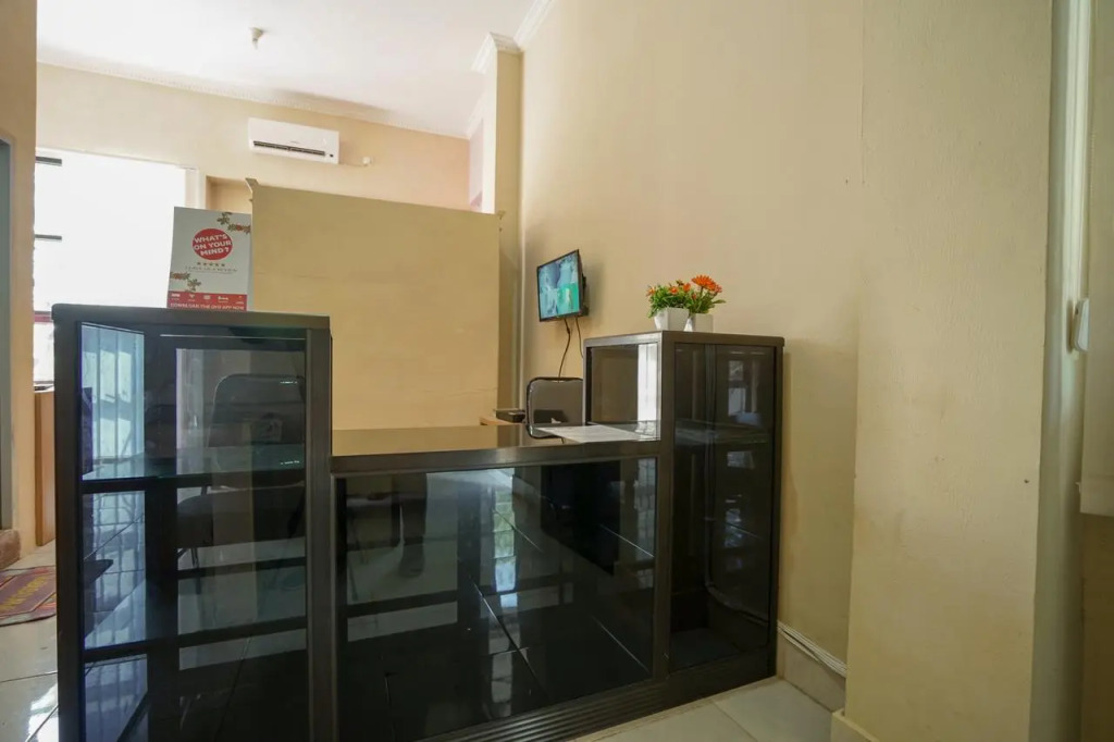 OYO Life 570 Pesona Asri Homestay Syariah