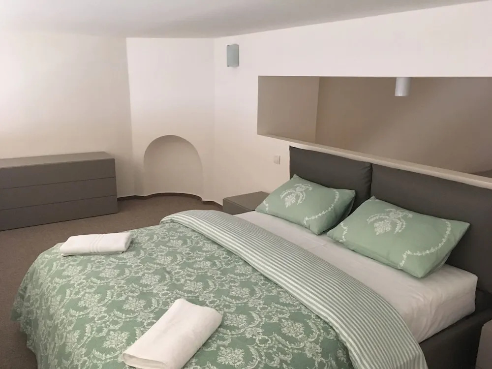 Loft spacious apartments in Prague