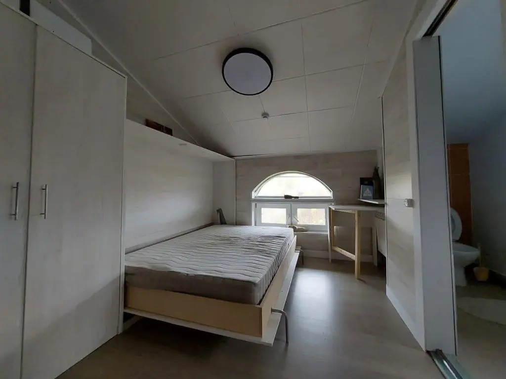 Guest house