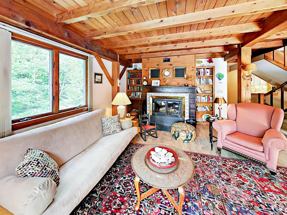 31 Rand Road Cottage 2 Bedrooms 2 Bathrooms Cottage