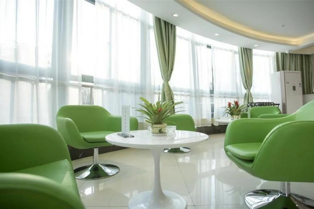 Vatica Langfang Wanda High-speed Railway Station Jianguo Road Hotel