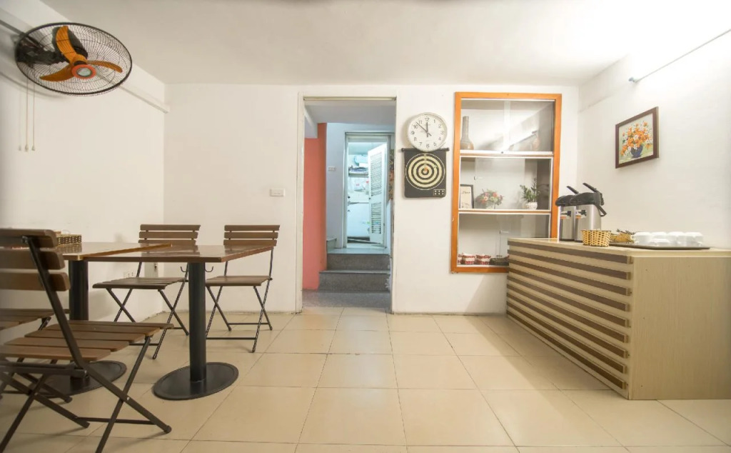 AZ Hanoi Hostel