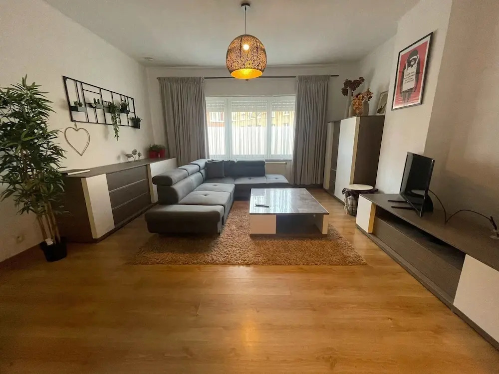 Huswell - Lovely Retreat for 4