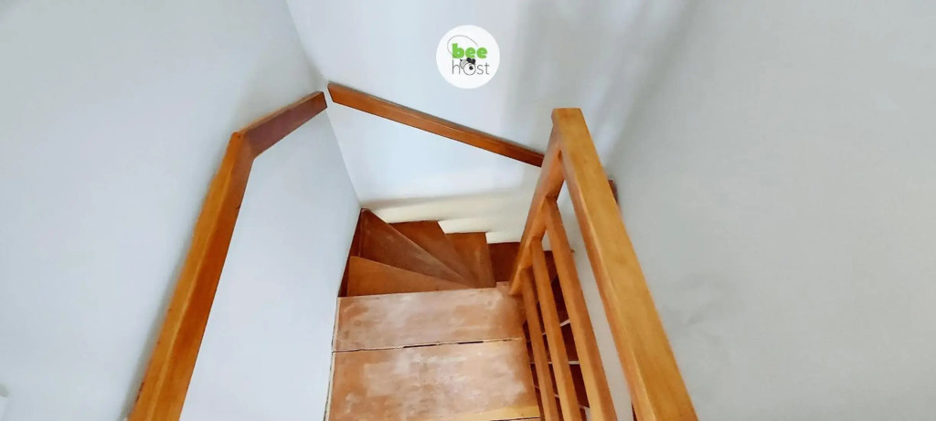 COSTE0100 - Duplex com banheira e vista mar por Beehost