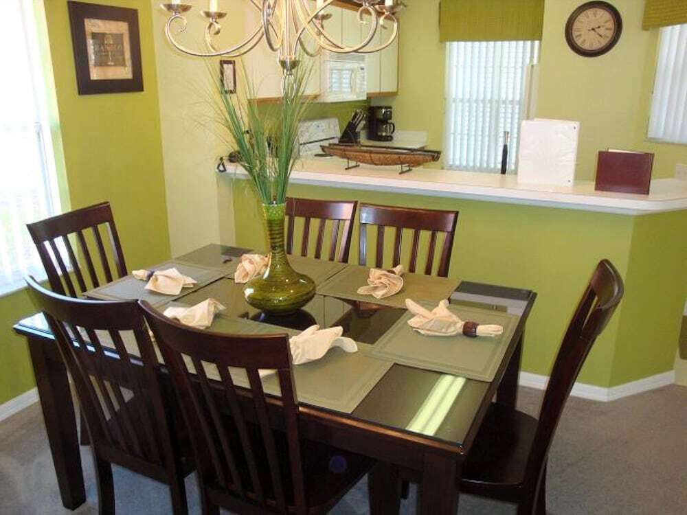 4 BR Town Home in Emerald Island