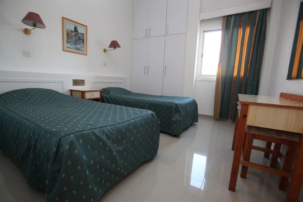 Villa Corona