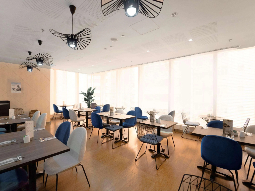 Ibis Hong Kong Central & Sheung Wan