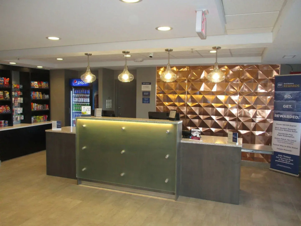 Country Inn & Suites by Radisson, Bolingbrook-Romeoville, I-55