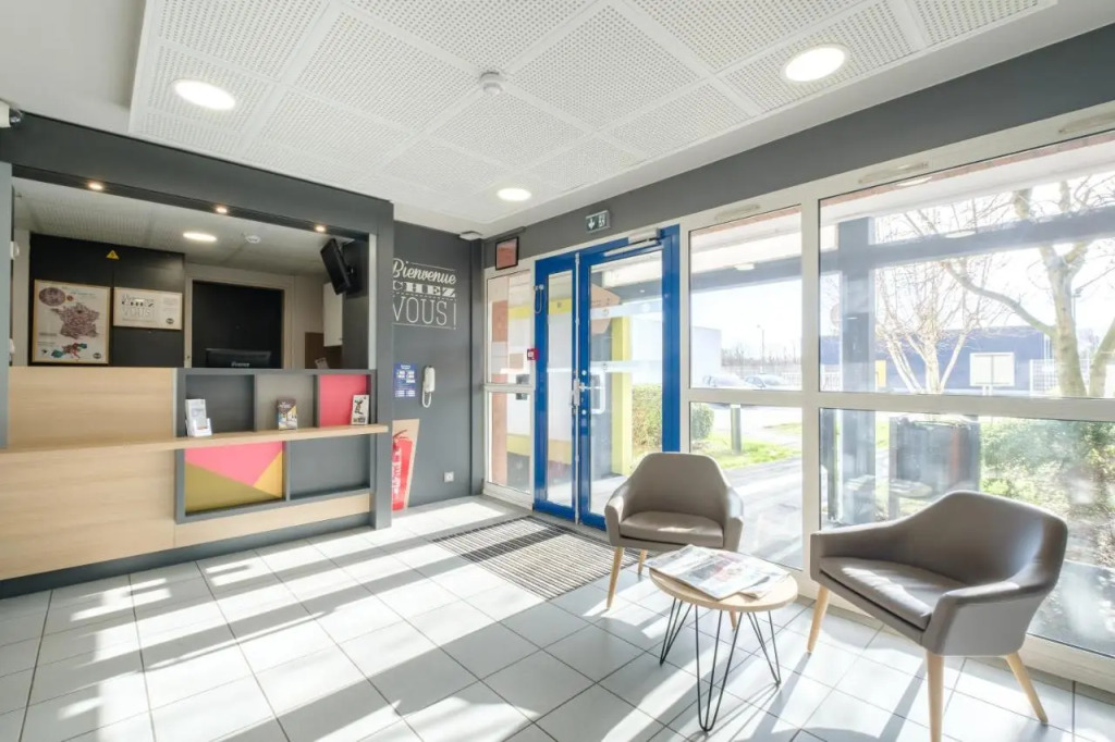 B&B HOTEL CALAIS Coquelles Tunnel sous La Manche