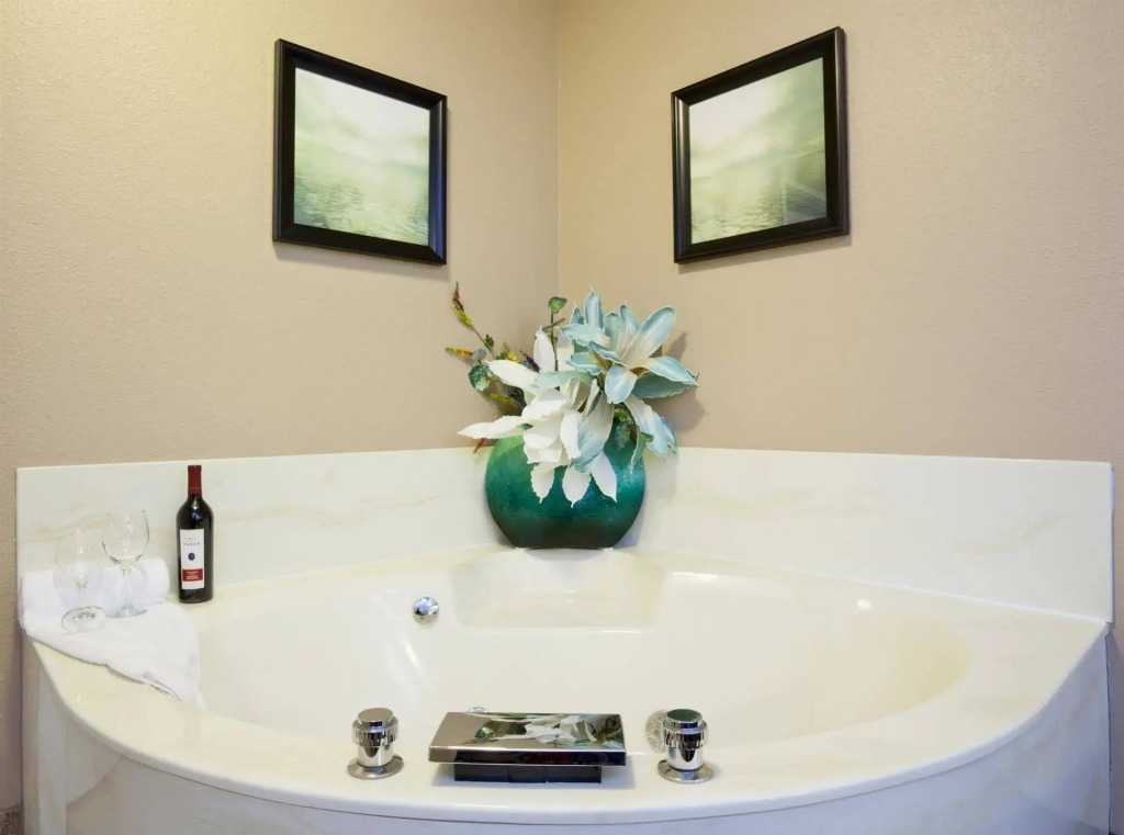 GrandStay Residential Suites Hotel - Eau Claire