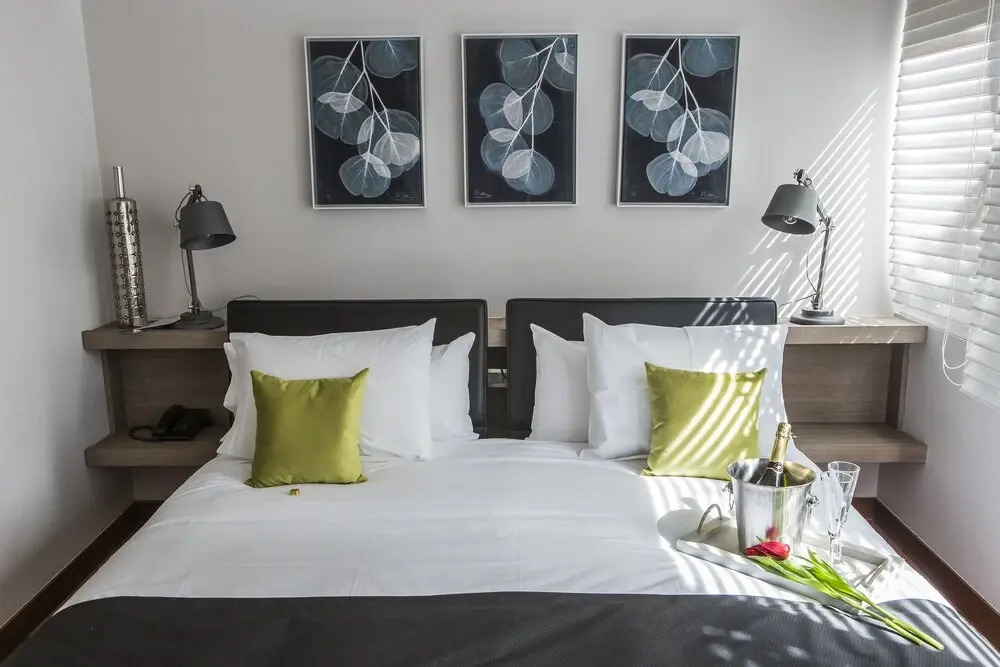 D'Door Hotel