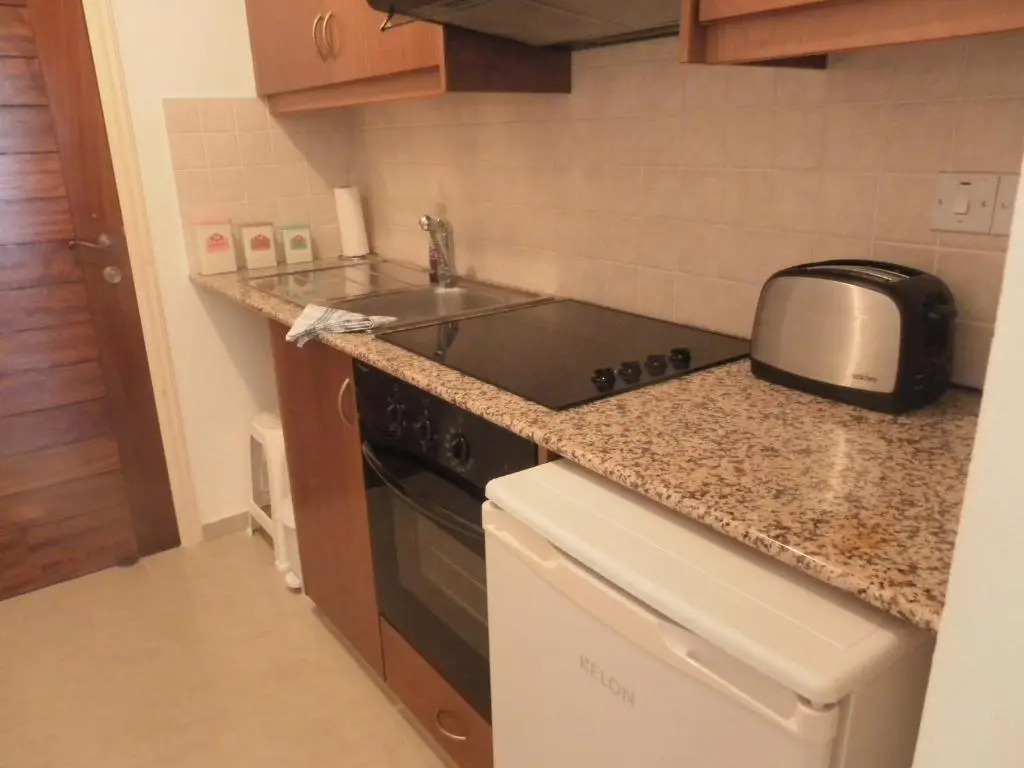 Studio, E104 with double bed, kitchen & shower room, sunny balcony
