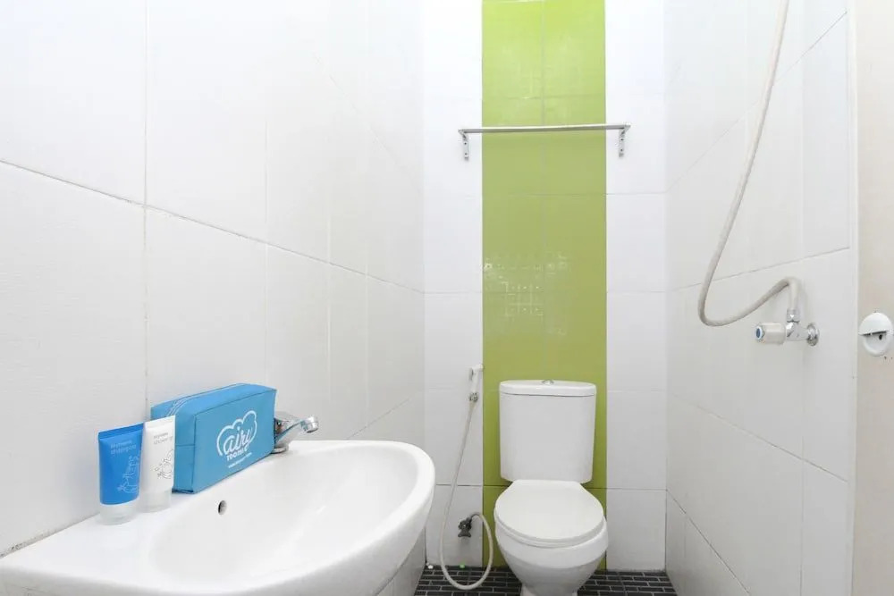 Airy Eco Tampan HR Soebrantas KM 12.5 Pekanbaru