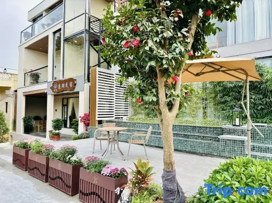 Lianhuwan Guesthouse (Zhaoqing Qixingyan Scenic Area Branch)