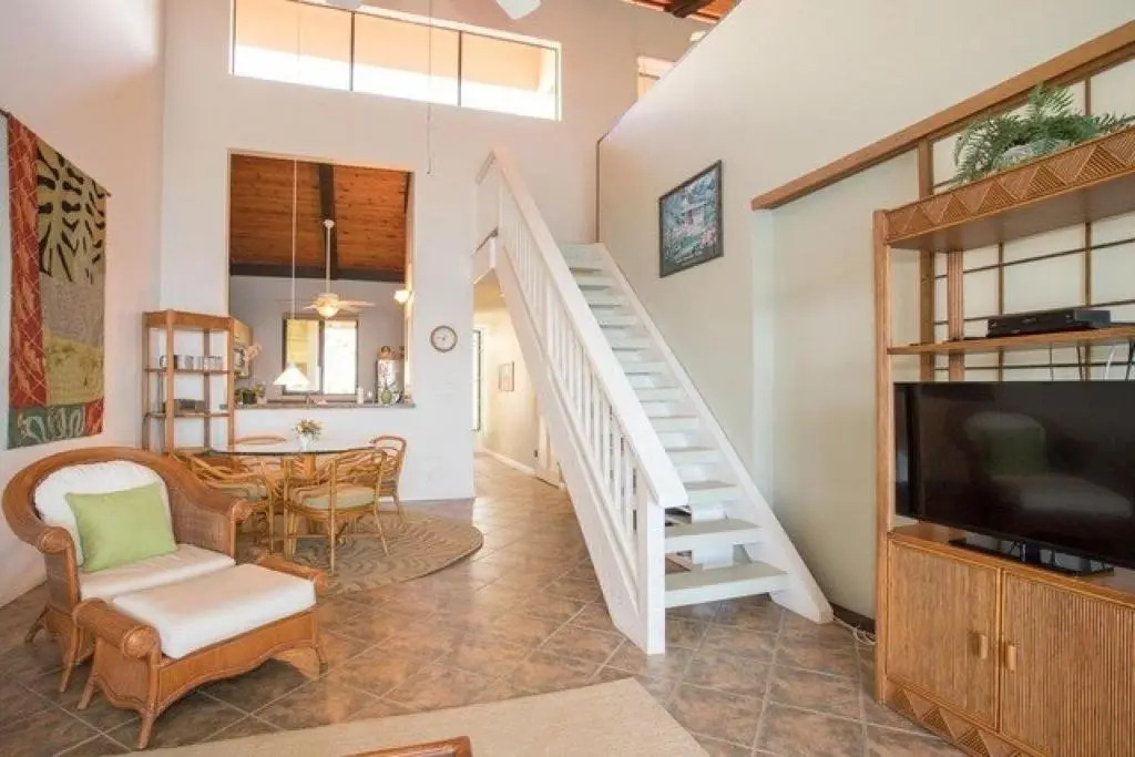 Hale Kania Kai - Surf & Racquet 3302 top floor 3bd/2bth