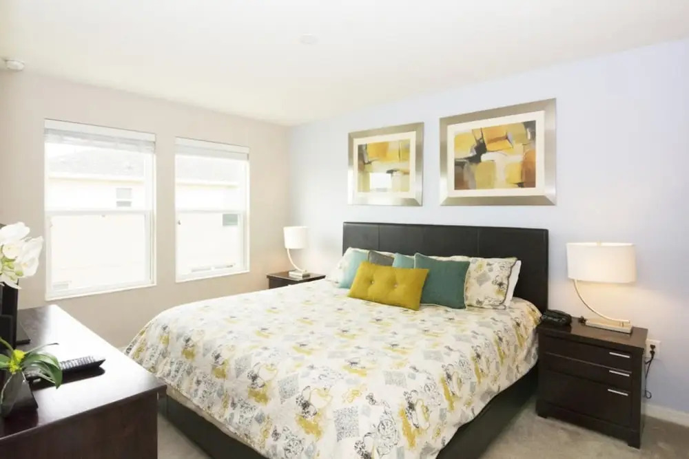 Vacation Townhome Next to Parks Cb3163