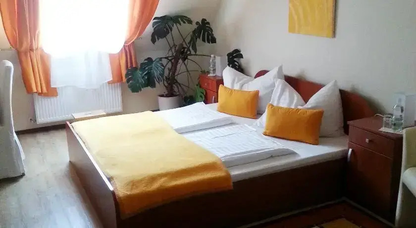 Gösser BACHGASSLHOF -- Bed and Breakfast -- Apartments