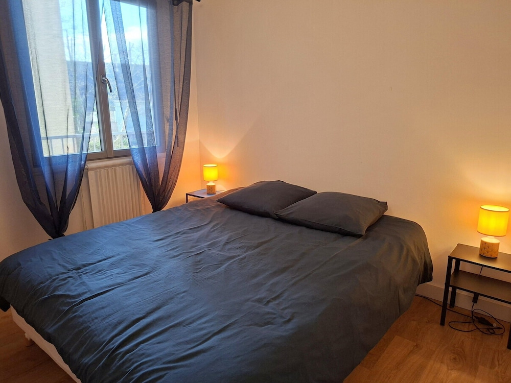 100m From the Sandy Beach in Plougonvelin