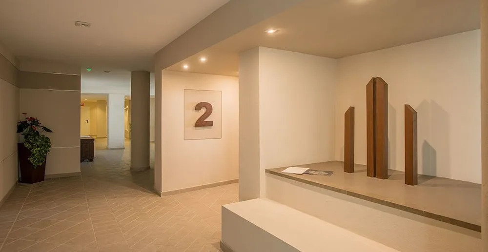 Alb luxury Apt