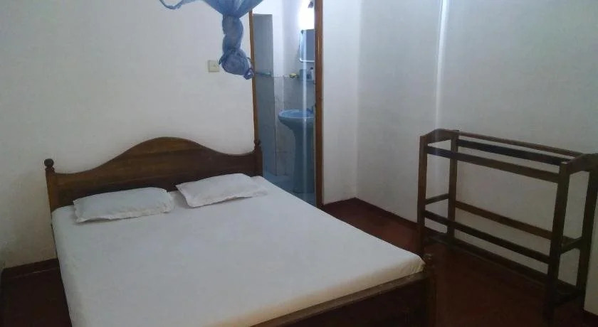 Habarana INN