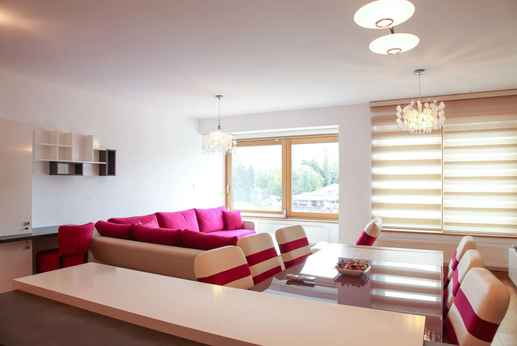 VIP Apartments