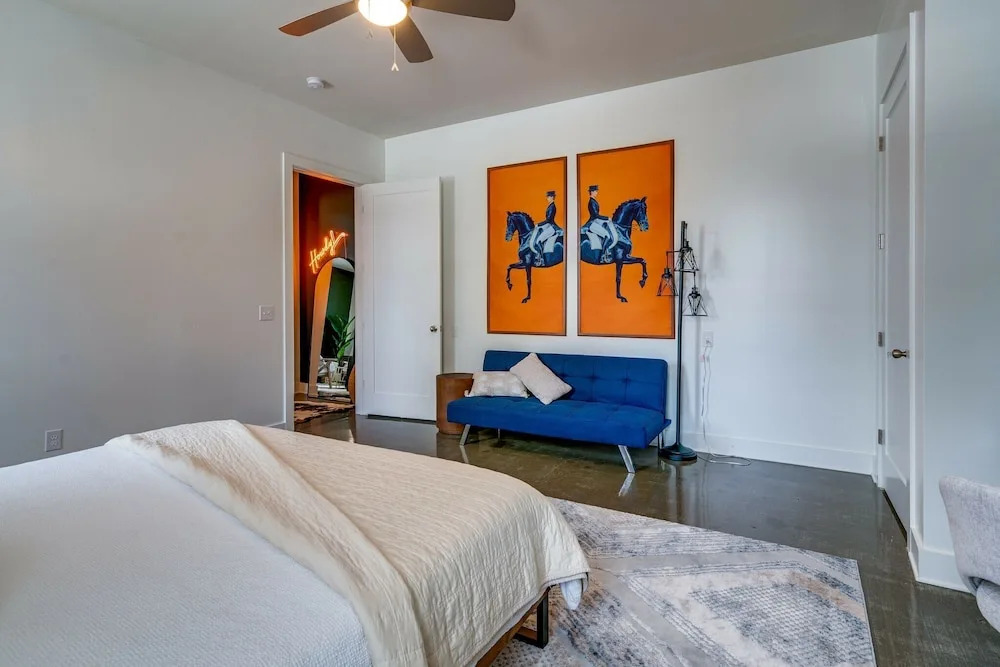 Lofts At 30th - Urban Lodge - Mins to Broadway!