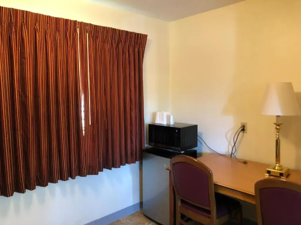 Monticello Motel