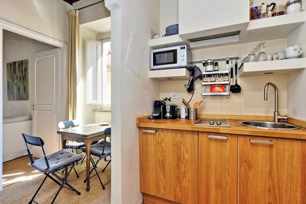 Trevi Lovely Terrace Apartment
