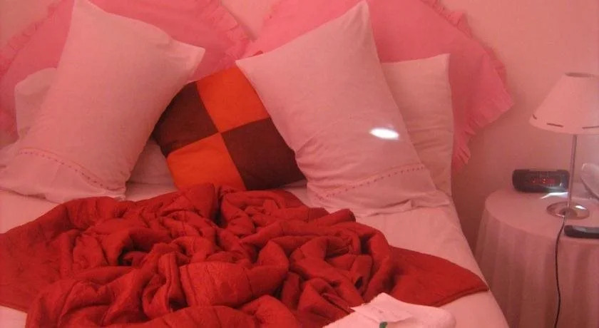 Mentor Guest house