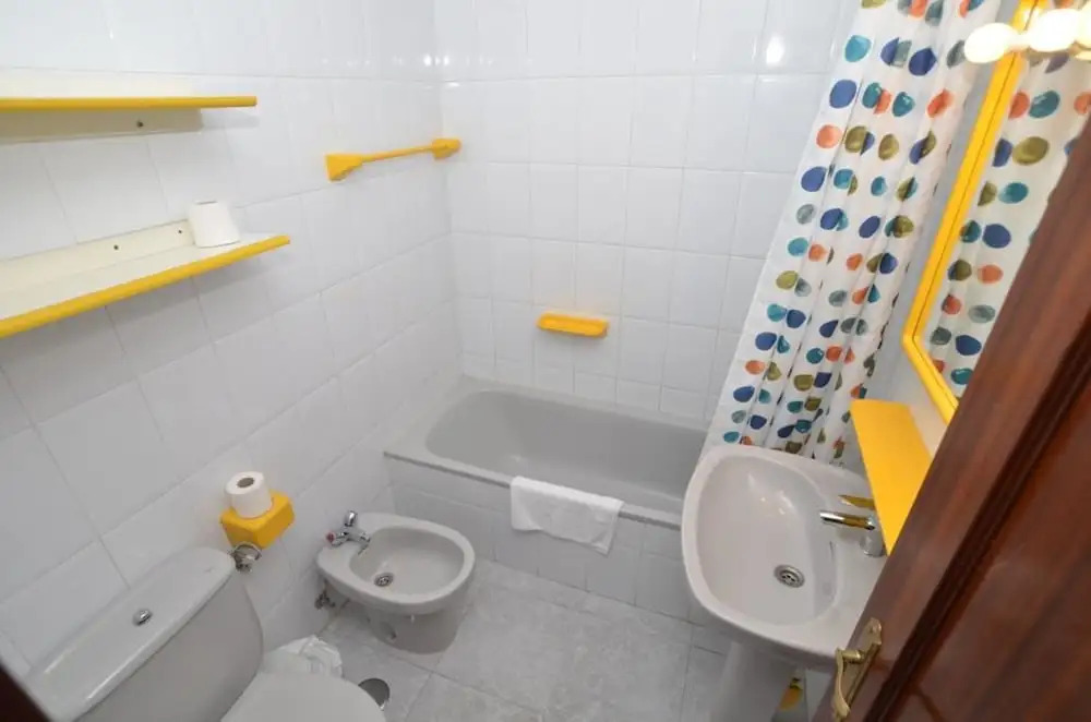 106716 - Apartment in Isla