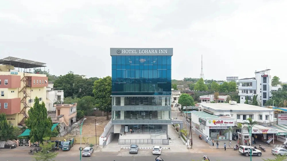 Hotel Lohara Inn