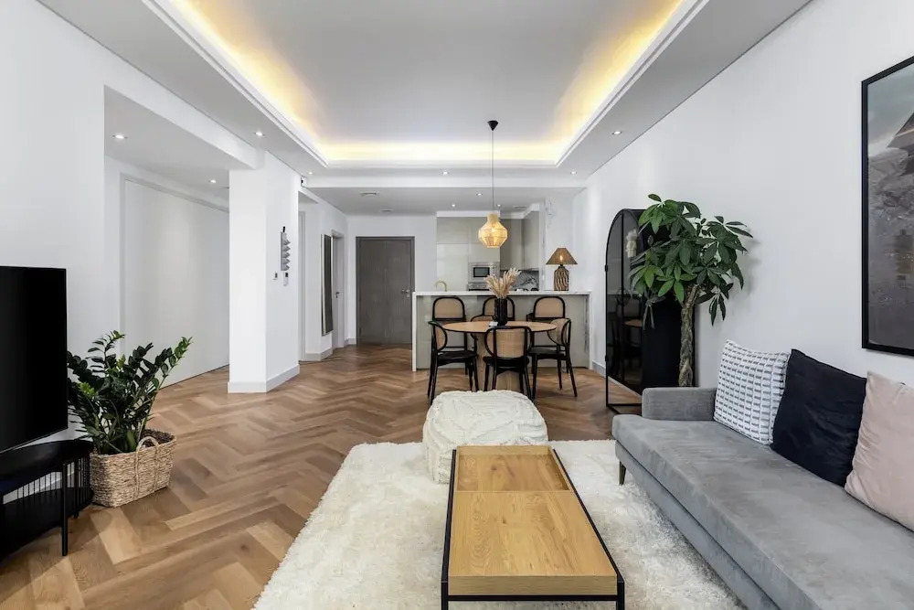 Waves - Premium Seaside Retreat With Private Beach