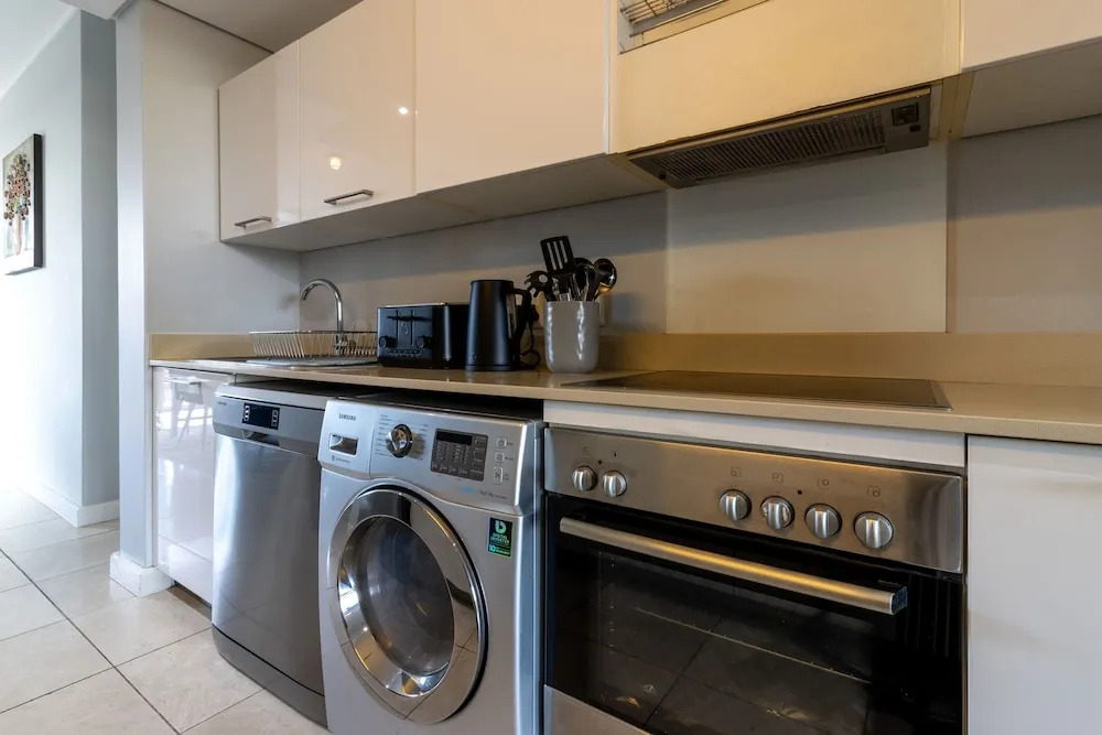 Experience Uninterrupted Comfort Fully Furnished 2br Flat Free From Loadsheding