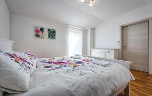 Holiday Home In Basanija