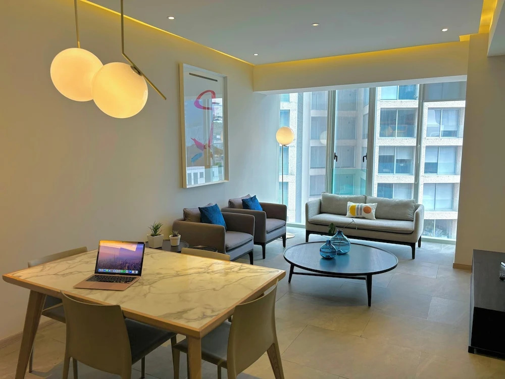 Luxury Condo Paradox Santa Fe By Bamboo Executive