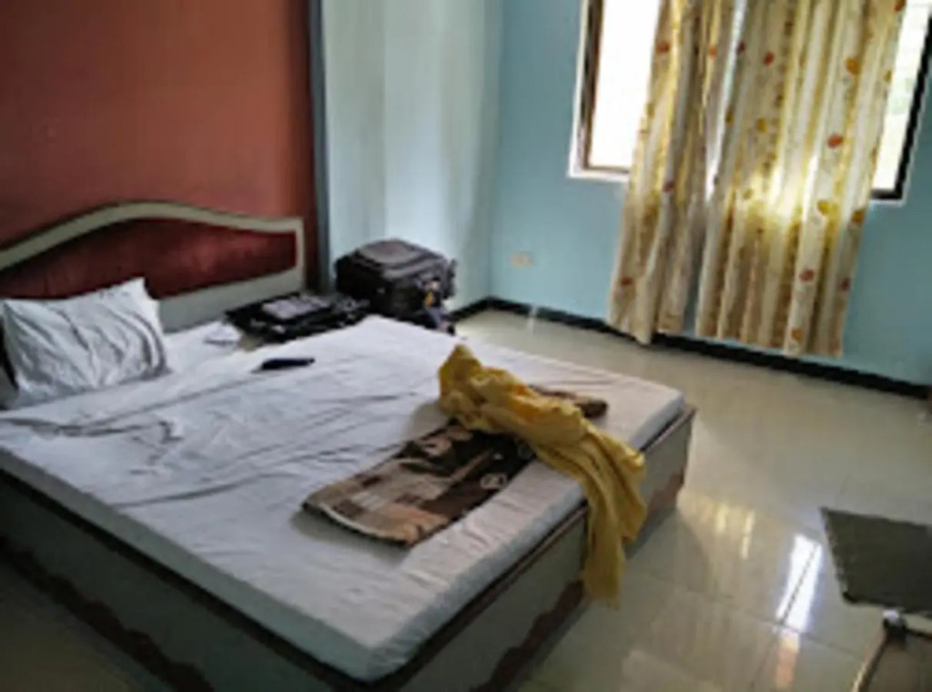 Hotel Parth