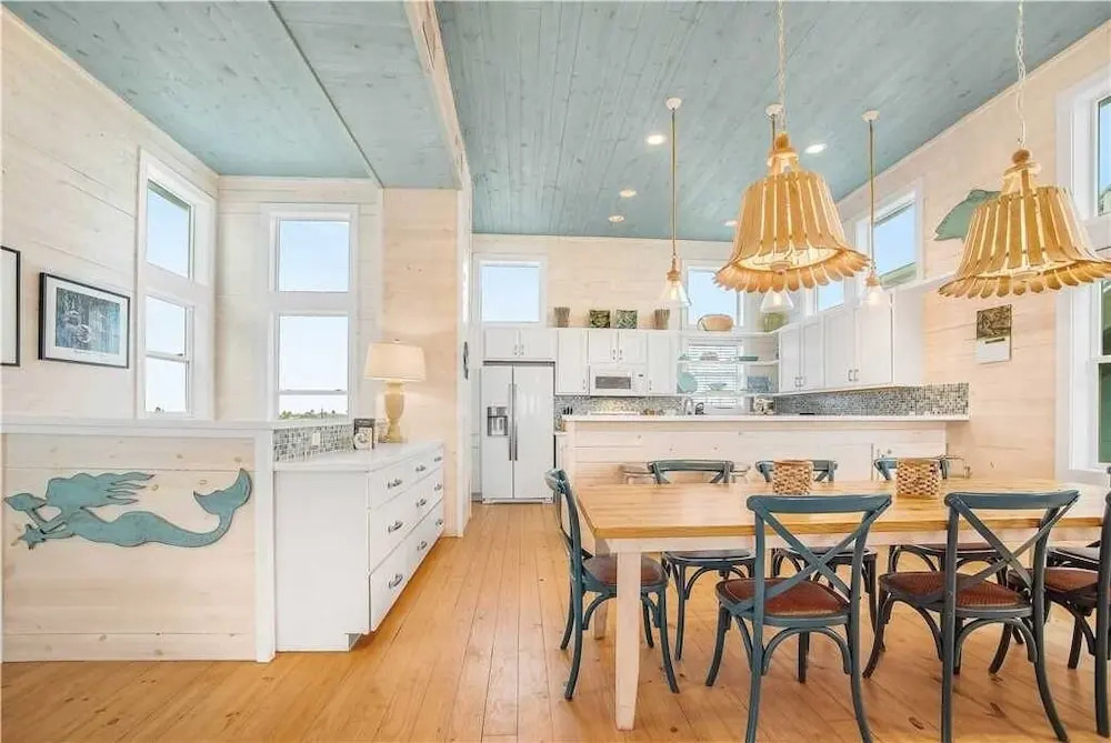 2525 S 11th St #63 4 Bedrooms 3.5 Bathrooms Home