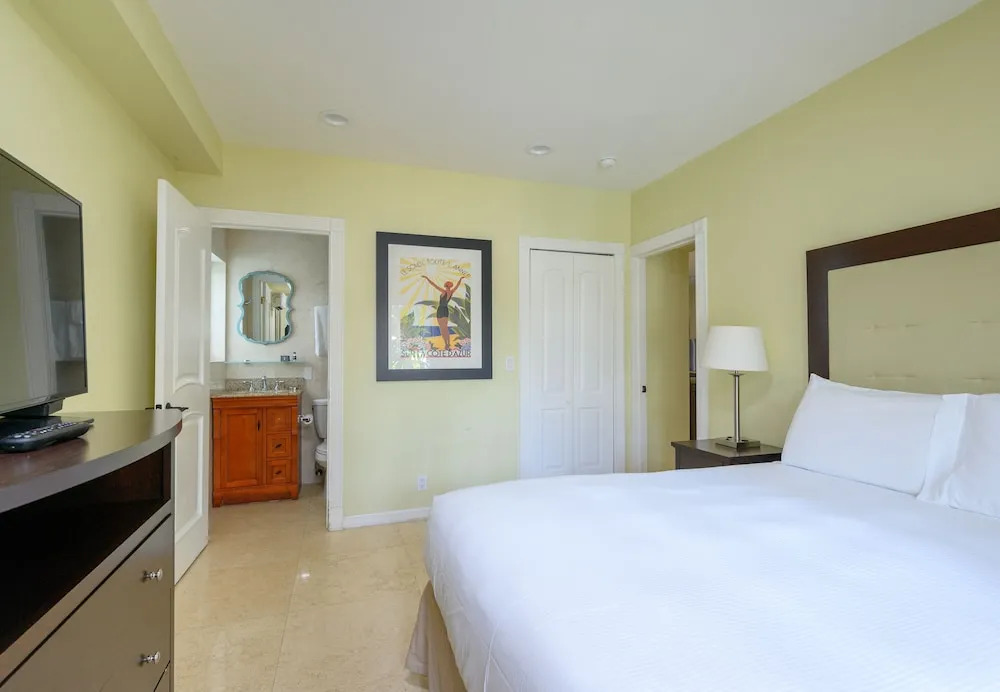The Villas Of Las Olas Sun-kissed W/ Pool 2 Bedroom Hotel Room