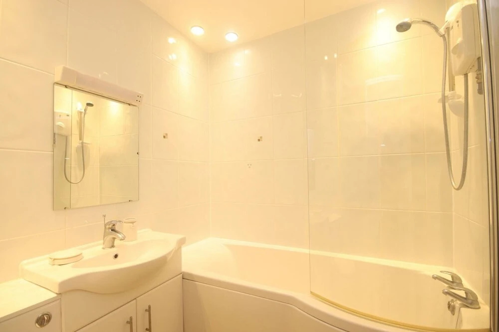 11B Medmerry Park 2 Bedroom Chalet