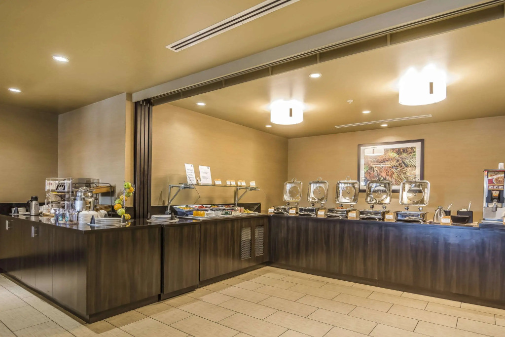 Quality Hotel & Conference Centre Fort McMurray