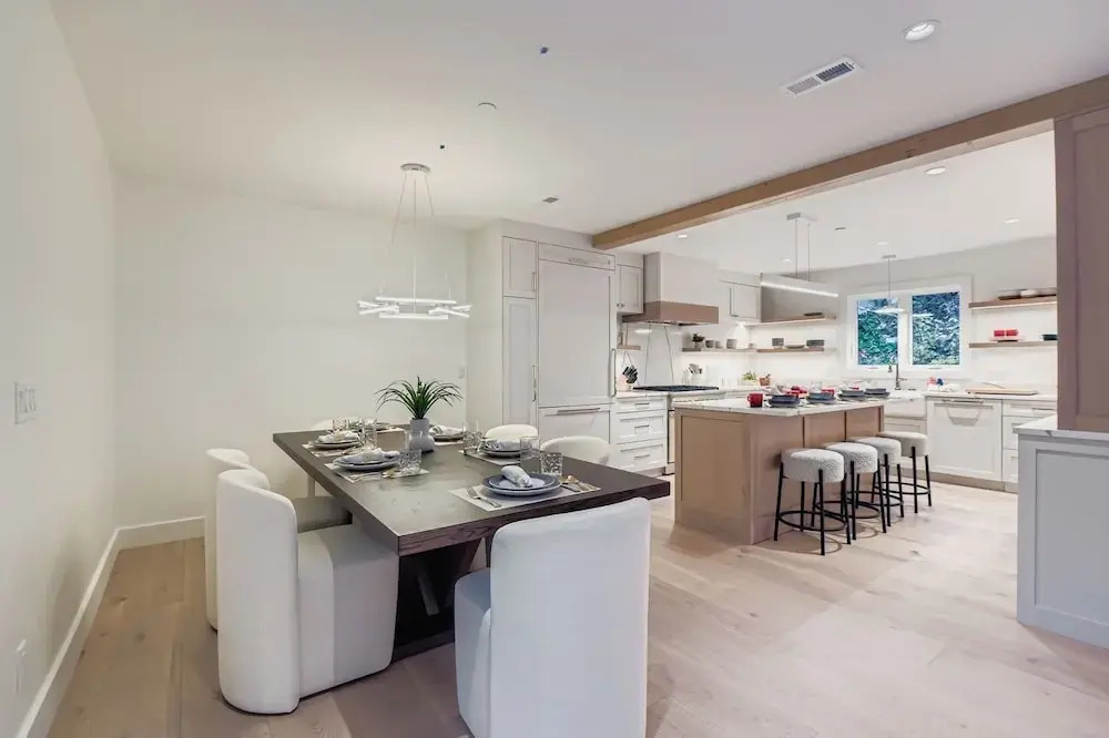 Old Town Luxe Retreat-walk To Main. Hottub-casita 173 4 Bedroom Home