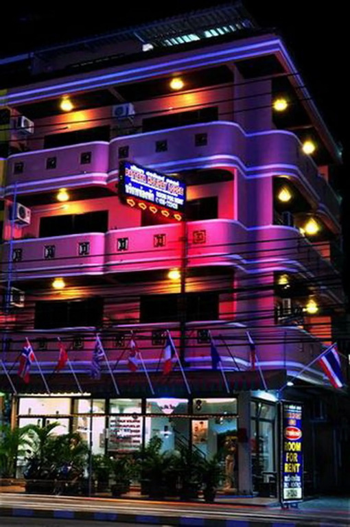 The Holiday Resort Pattaya