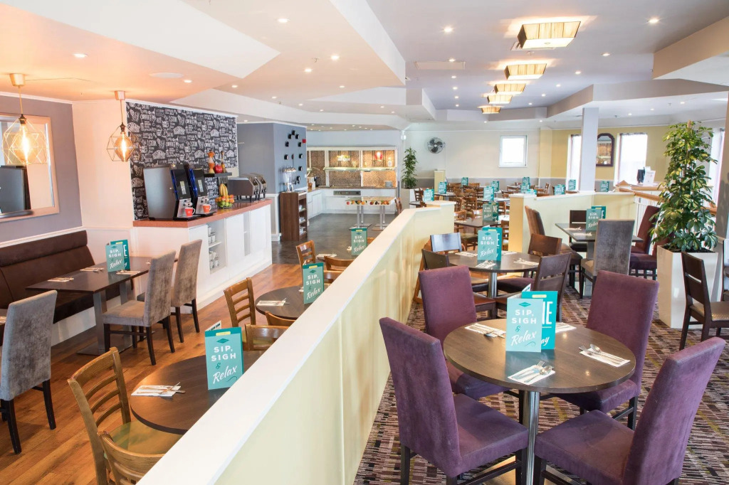 Holiday Inn Slough Windsor by IHG