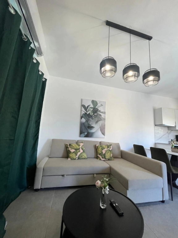 SerenityOne - Centrally located One Bedroom Apt