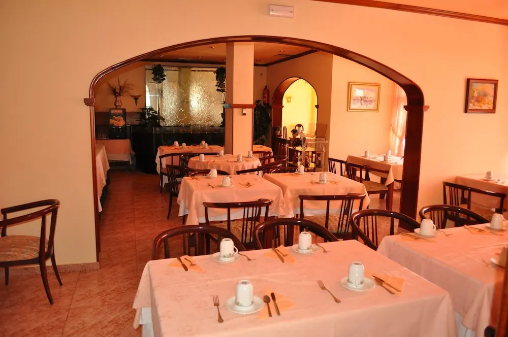 H Pelayo Isla Auto Check-In Rooms
