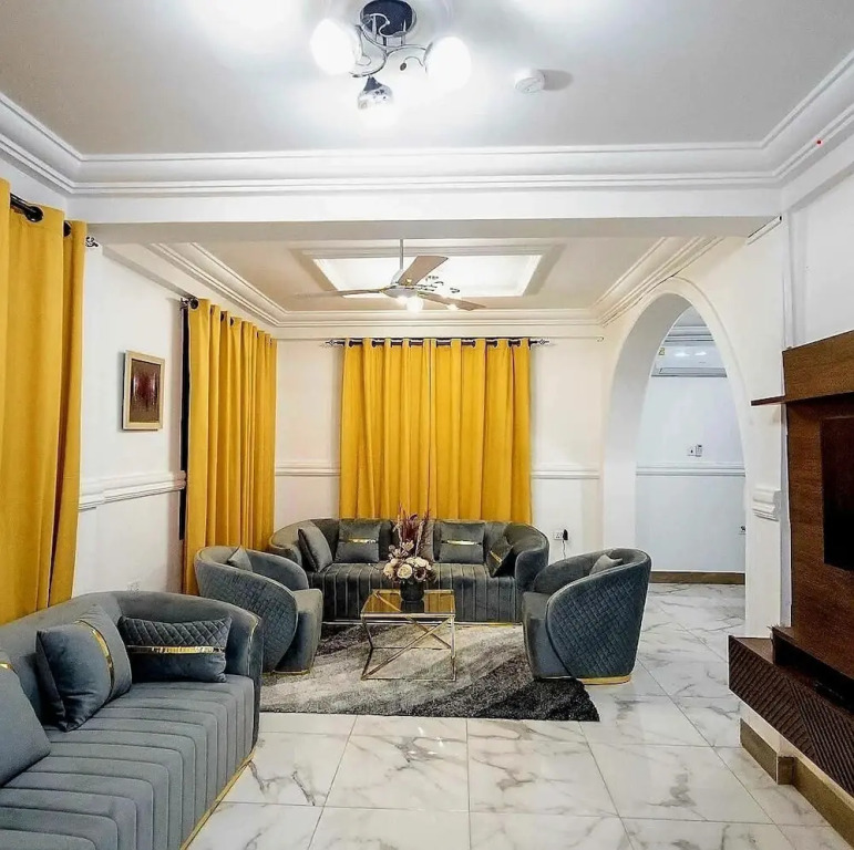 MILTON AVENUE SUITES