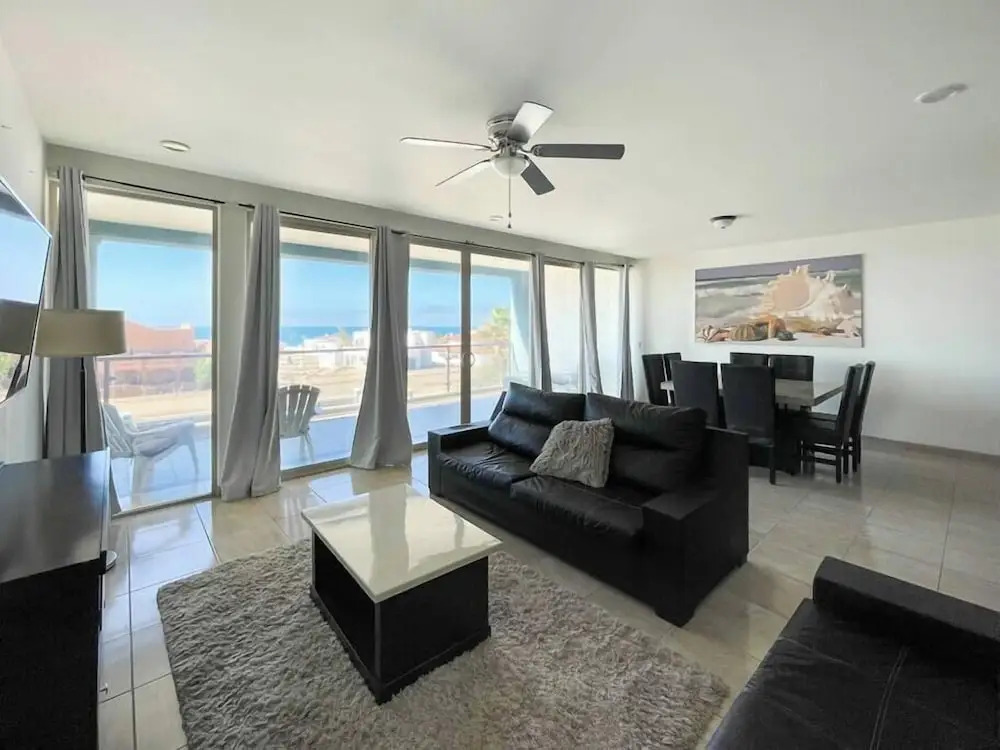 Amazing Location Close to it all Great Price