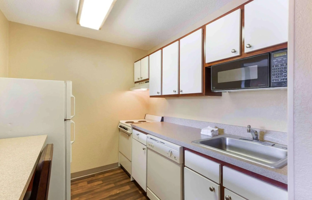 Extended Stay America Select Suites - Raleigh - Cary - Regency Parkway South