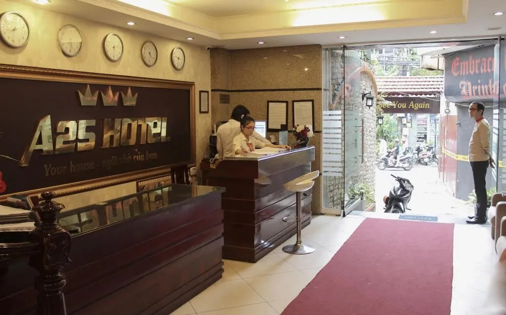 Hotel - Lương Ngọc Quyến
